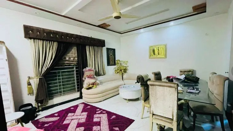 11-marla-owner-build-home-for-sale-big-0