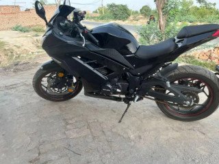 kawasaki-ninja-400cc-model-2025-urgent-for-sale