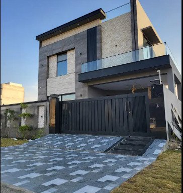 10-marla-luxurious-beautiful-house-for-sale-dha-phase-4-lahore-big-0