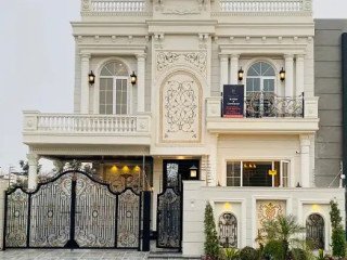 10-marla-luxurious-beautiful-house-for-sale-dha-phase-7-lahore