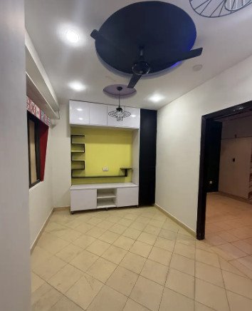 2-bed-apartment-on-4rth-floor-in-rta-plaza-and-double-road-facing-available-for-sale-in-g-15-markaz-islamabad-big-0